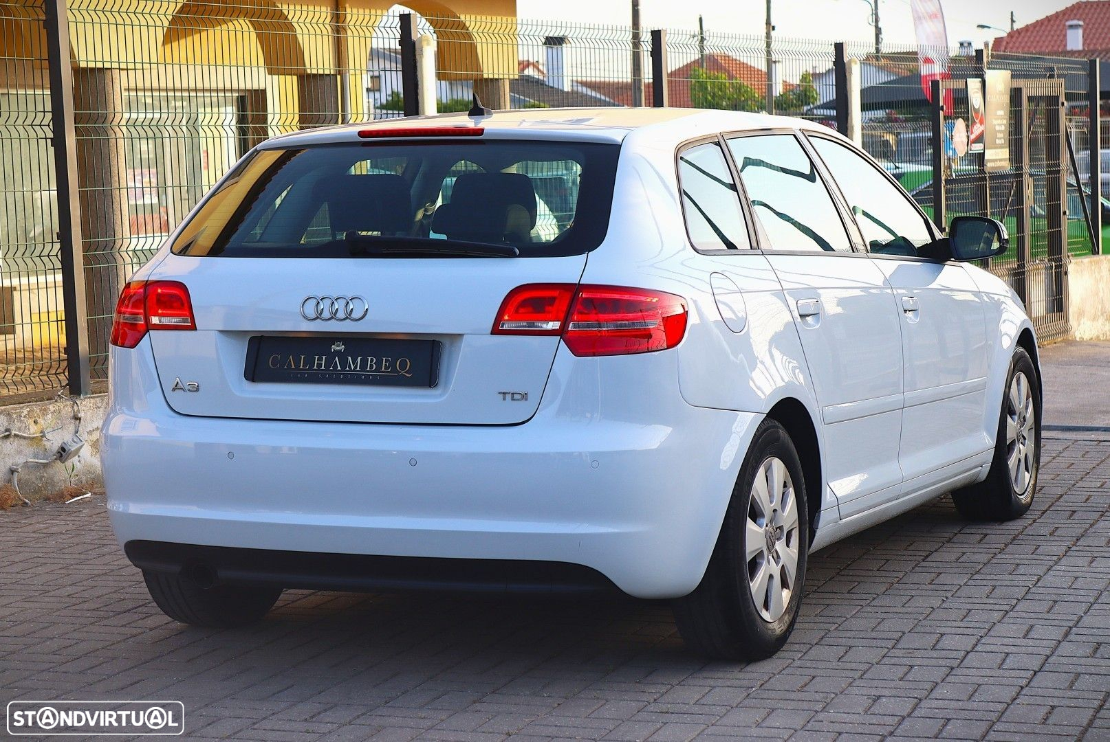 Audi A3 Sportback 1.6 TDI Attraction - 3