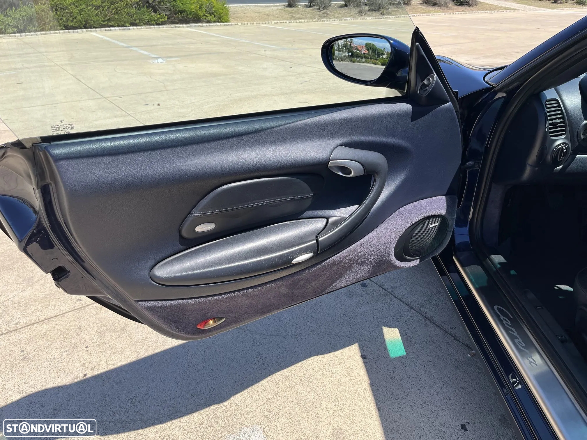 Porsche 911 (996) Carrera 4 Cabrio - 10