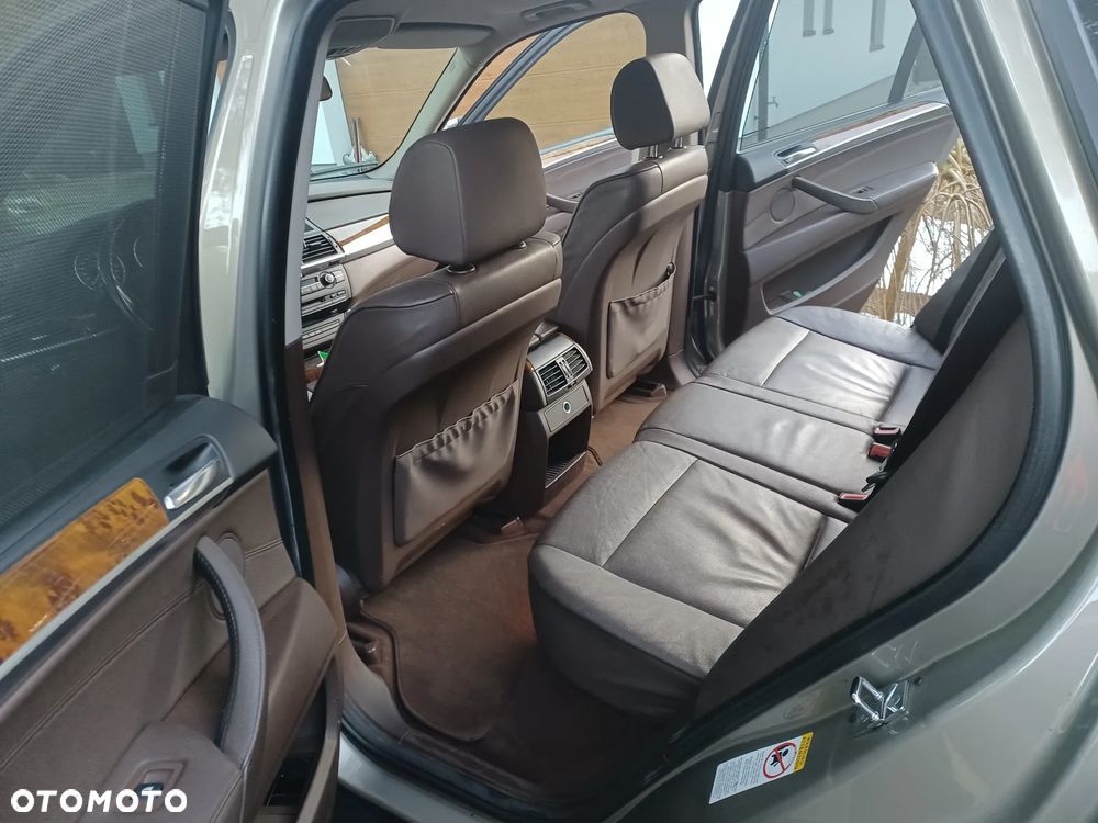 BMW X5 3.0d - 11