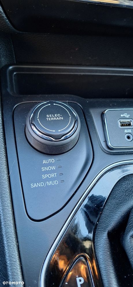 Jeep Cherokee 2.0 GME Active Drive I Limited - 23