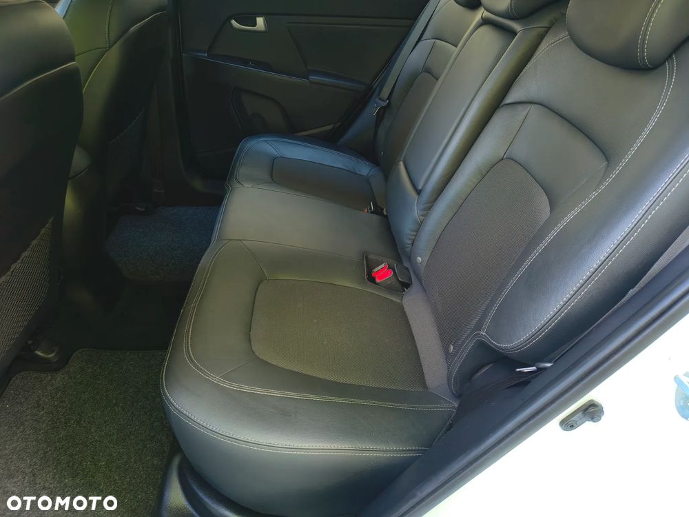 Kia Sportage 1.7 CRDI Business Line L 2WD - 25