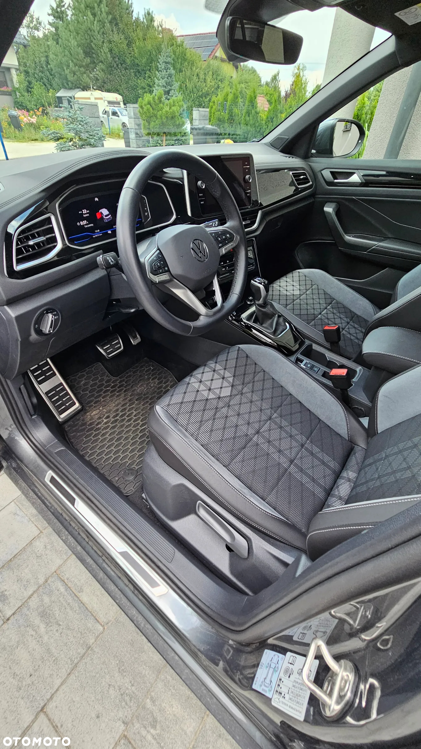 Volkswagen T-Roc 1.5 TSI R-Line DSG - 12