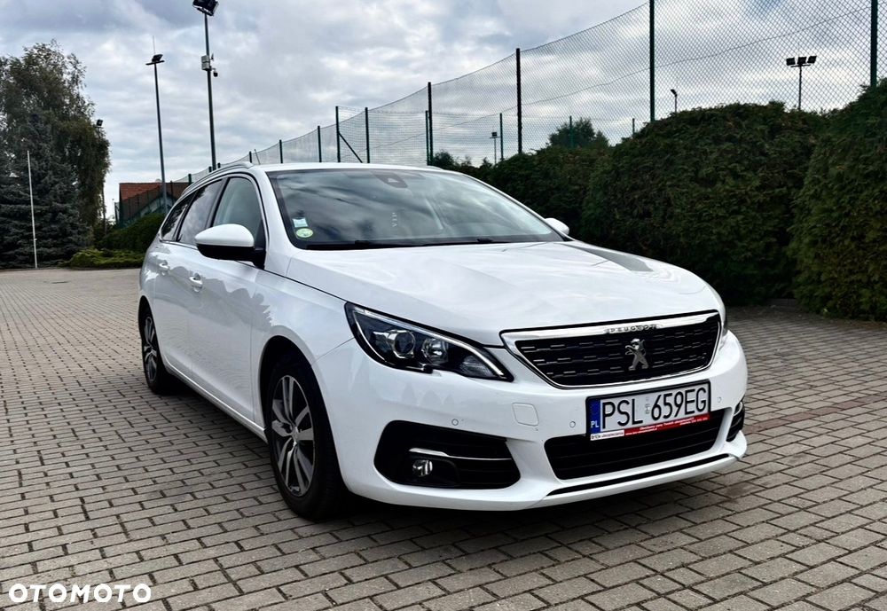Peugeot 308 BlueHDi 120 EAT6 Stop & Start Active Business-Paket - 1