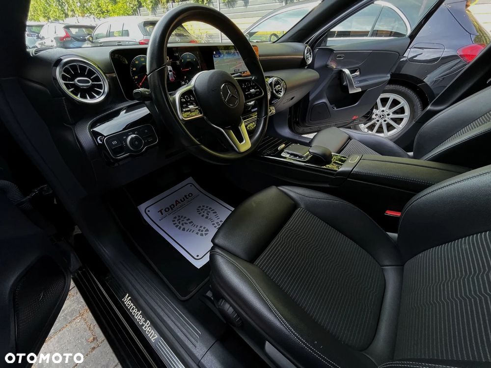 Mercedes-Benz Klasa A 180 d 7G-DCT Progressive - 19