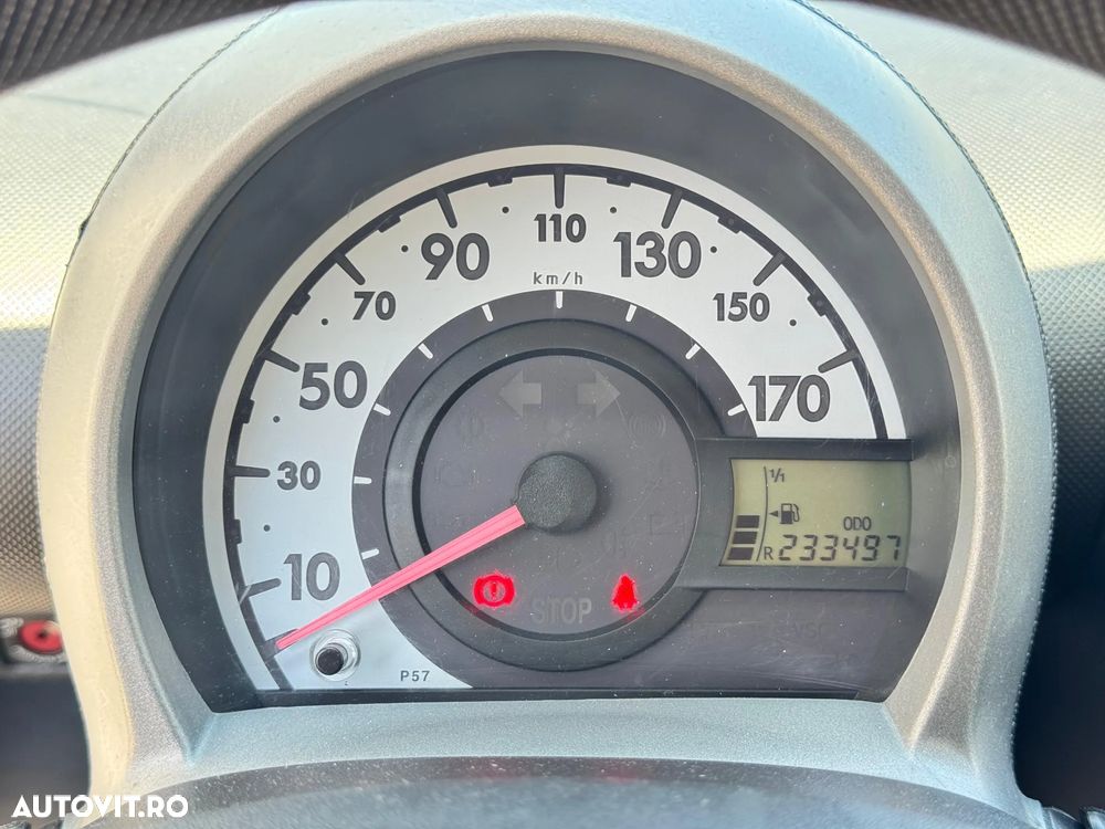 Toyota Aygo 1.0 Terra - 7
