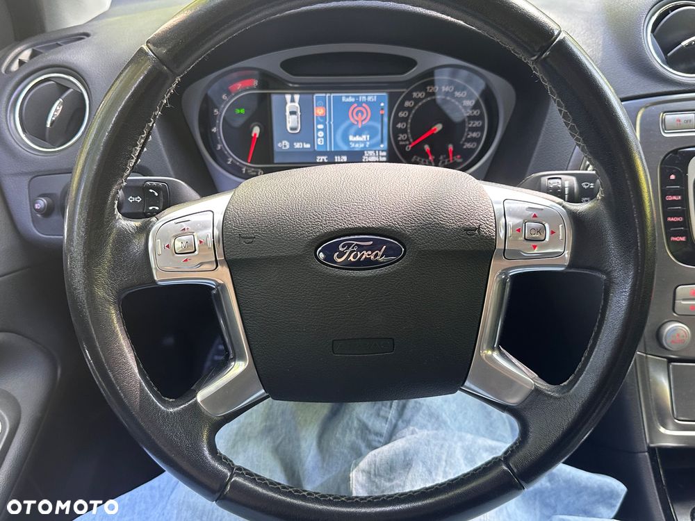 Ford Mondeo 2.5 Titanium X - 18