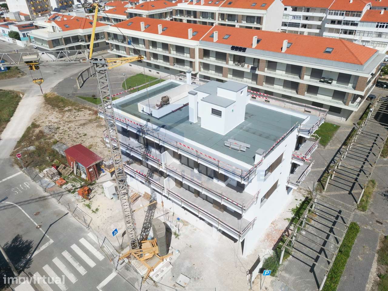 Apartamento T3 em Fase Final de Acabamentos — Praia da Consolação (... - Grande imagem: 2/25