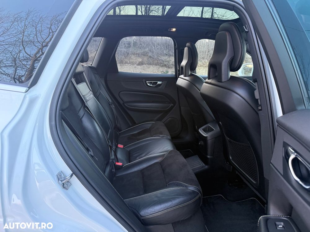 Volvo XC 60 T8 Twin Engine AWD R-Design - 14