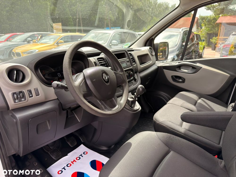 Renault TRAFIC - 6