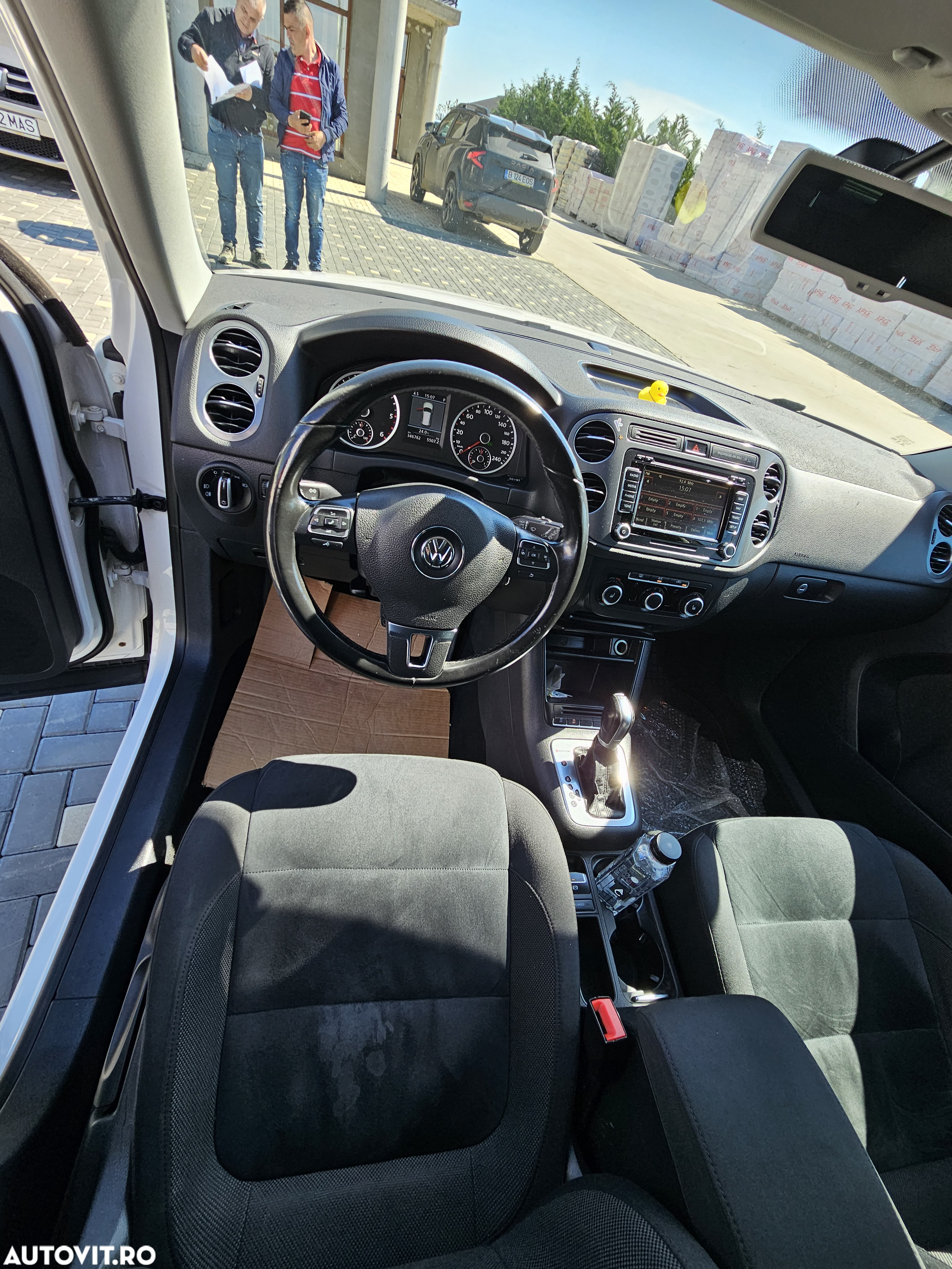 Volkswagen Tiguan 2.0 TDI 4Motion DSG BMT Sport & Style - 8