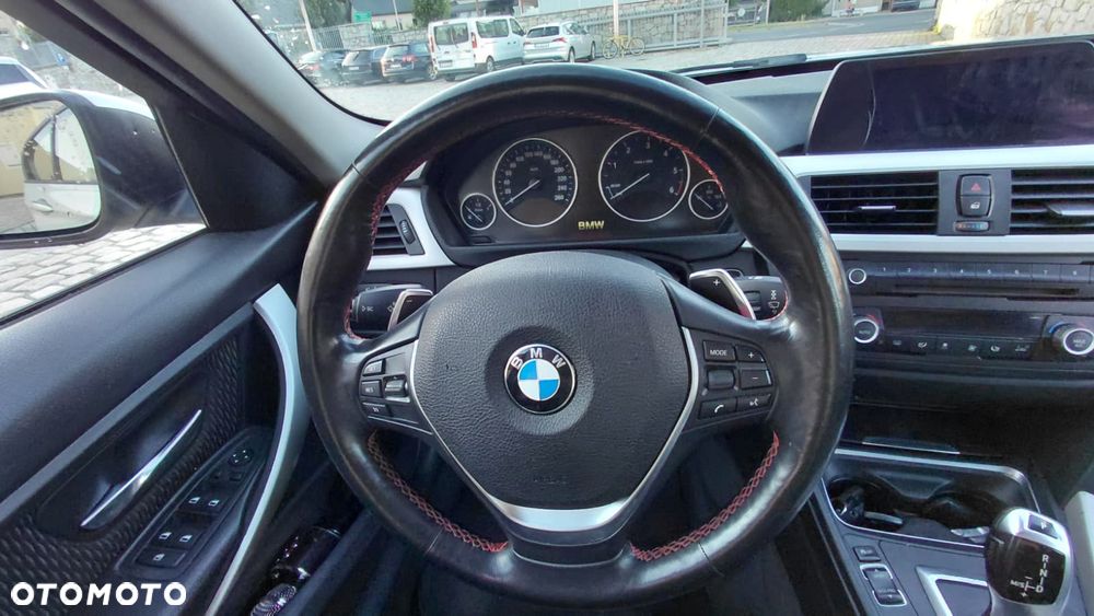 BMW Seria 3 ver-318d - 32
