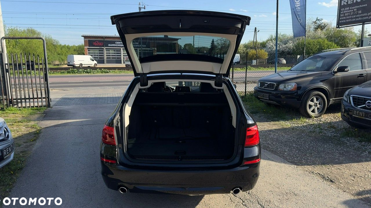 BMW Seria 5 - 30