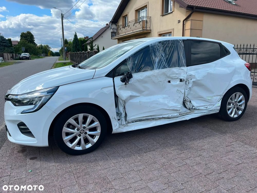 Renault Clio TCe 90 EXPERIENCE - 9