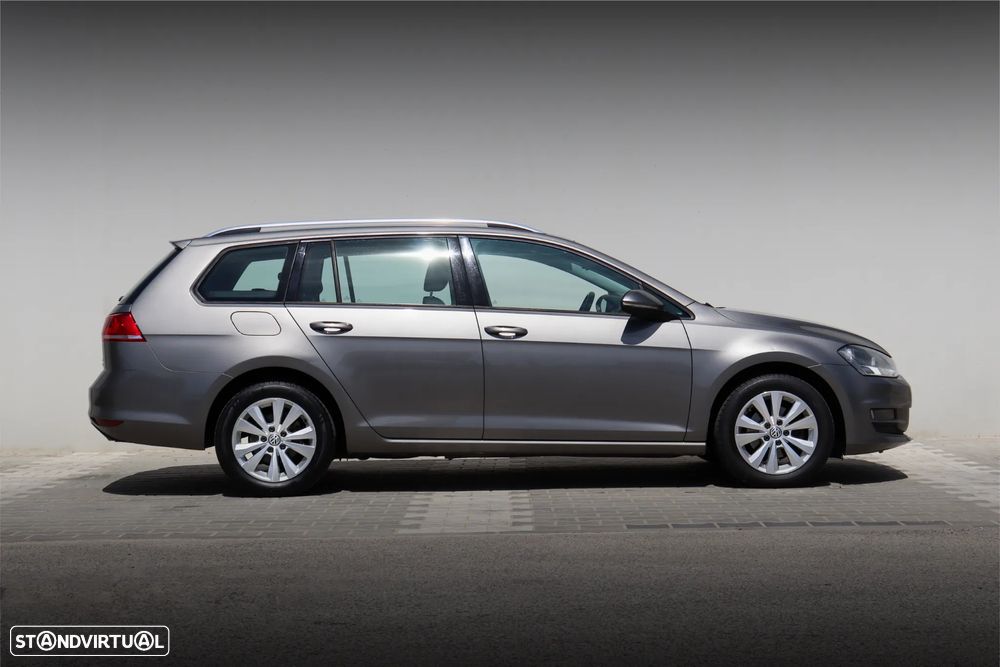 VW Golf Variant 1.6 TDi Confortline - 5