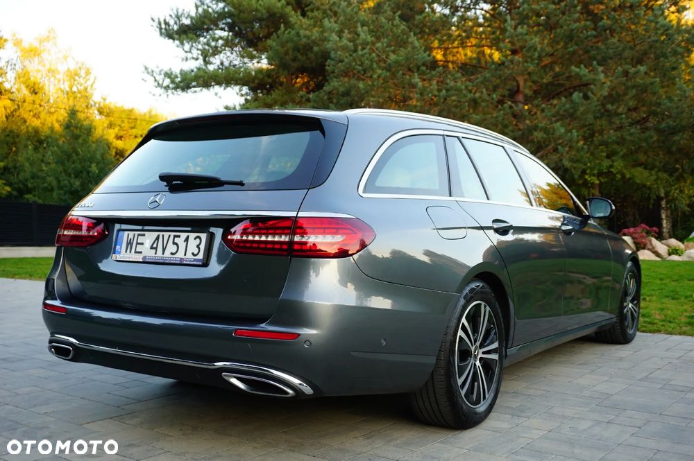 Mercedes-Benz Klasa E 220 d Avantgarde - 13