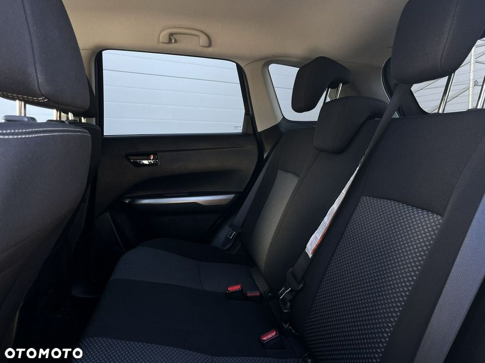 Suzuki Vitara 1.4 Boosterjet SHVS Premium 2WD - 32