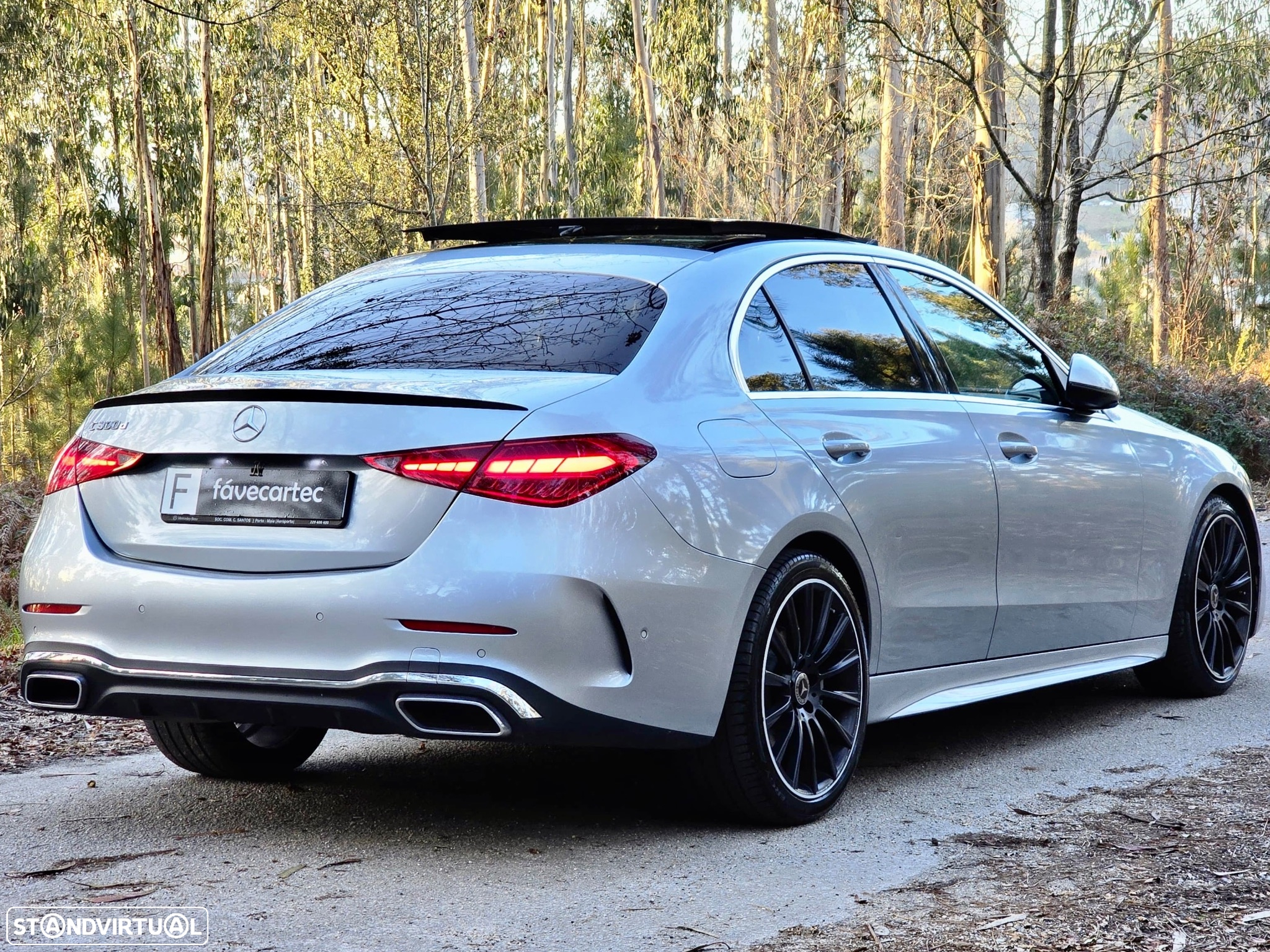 Mercedes-Benz C 300 d AMG Line - 29