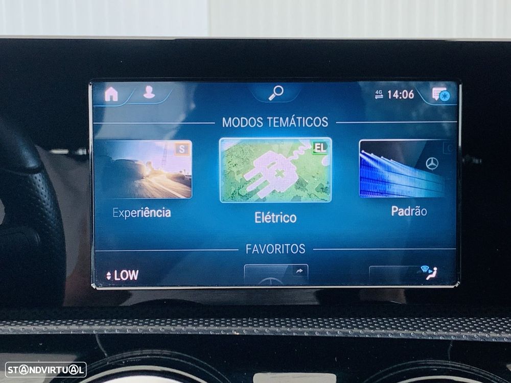 Mercedes-Benz A 250 Limousine e AMG Line - 33