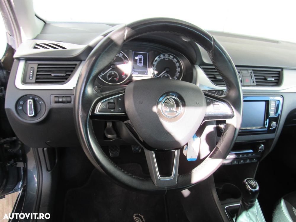 Skoda RAPID 1.0 TSI Ambition - 18