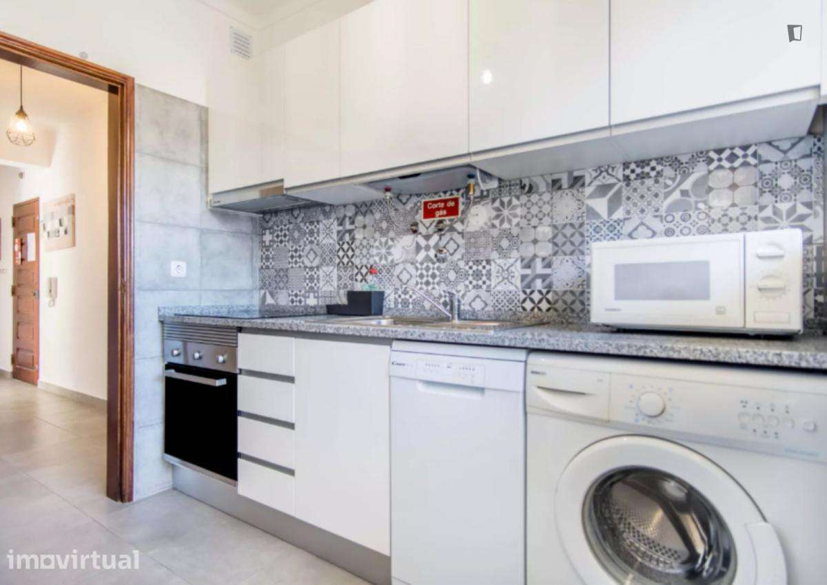 Apartamento com 2 quartos - localizado em Portimao - Grande imagem: 5/24