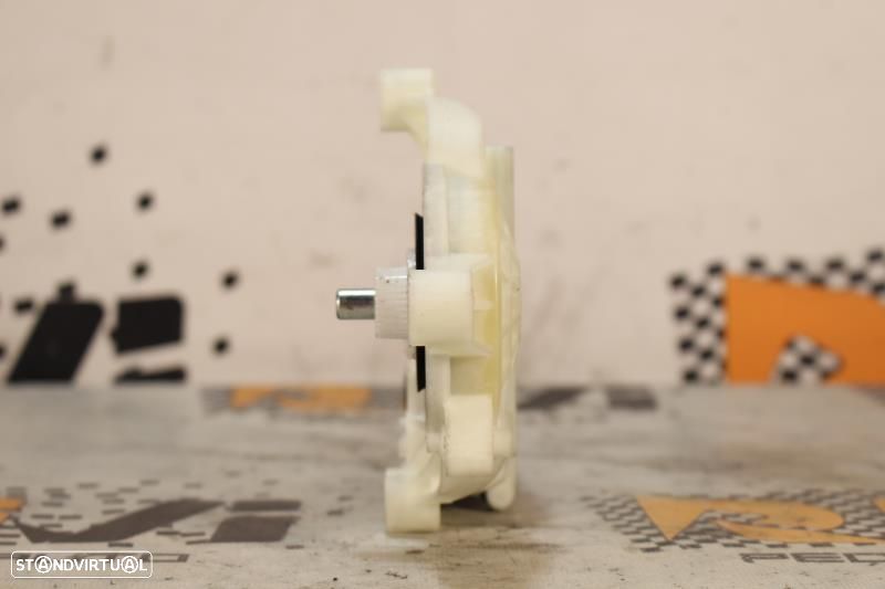 Motor Do Elevador De Vidro Traseiro Direito Bmw 3 (G20)  8495868 / C80 - 2