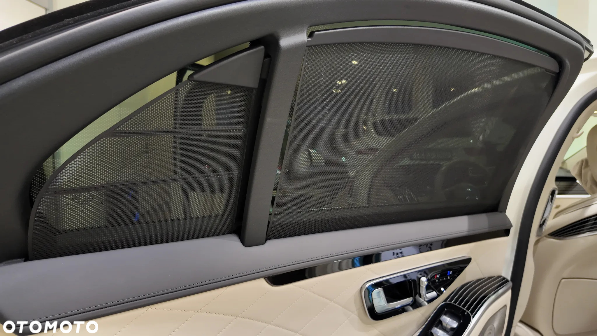 Mercedes-Benz Klasa S 580 4Matic 9G-TRONIC - 28