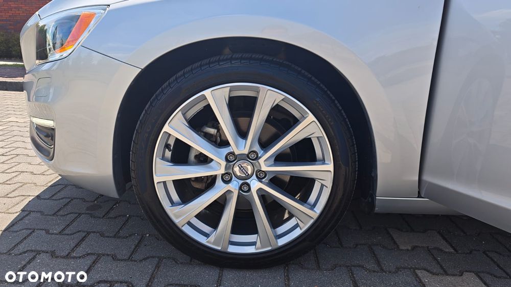 Volvo S60 - 21