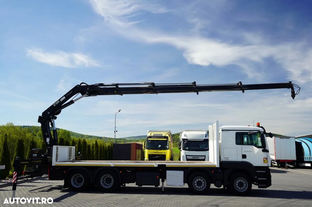 MAN TGS 35.480 / 8x4 / HDS HIAB 288 EP-5, rază de acțiune: 12,7 m / platformă laterală - 7,4 m / capacitate de ridicare: 9400 kg / EURO 6 / RADIOCOMANDĂ - 7
