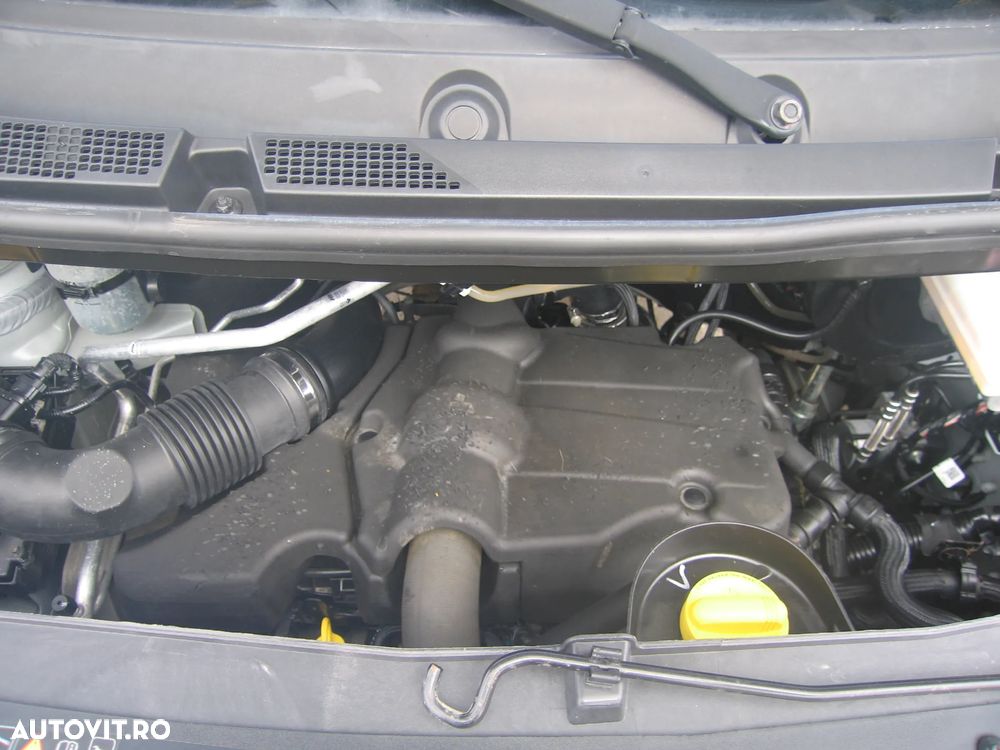 Renault MASTER . 7 Loc. DUBA XL MIXTA.  AC. - 29