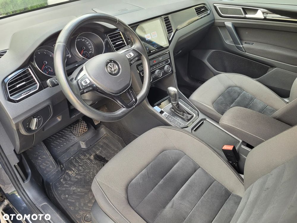 Volkswagen Golf Sportsvan - 9