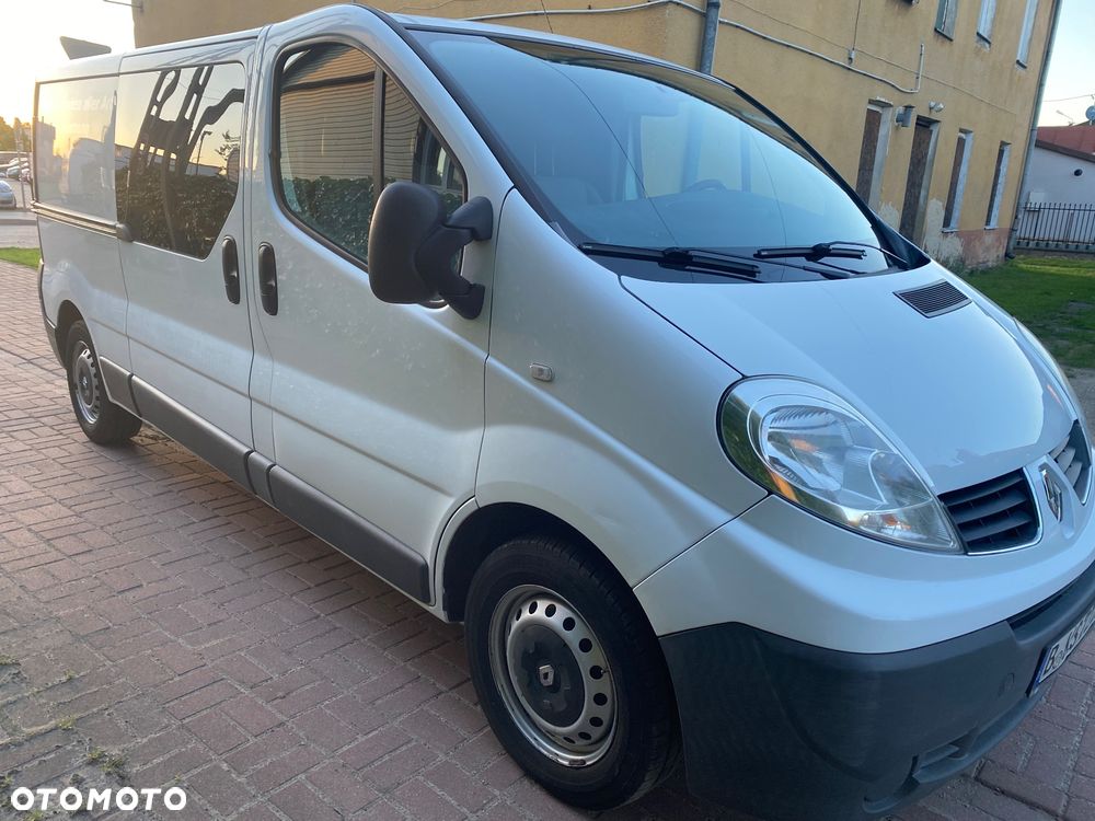 Renault Trafic - 2
