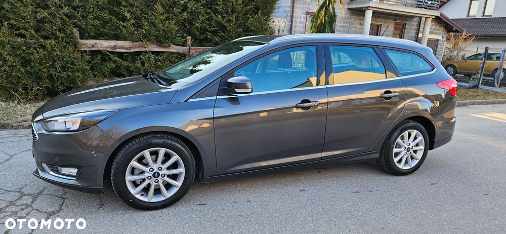 Ford Focus 1.0 EcoBoost Titanium - 6