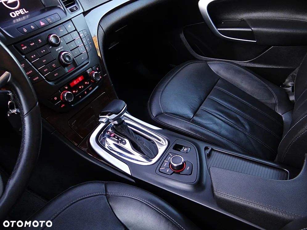 Opel Insignia 2.0 Turbo Automatik Cosmo - 31