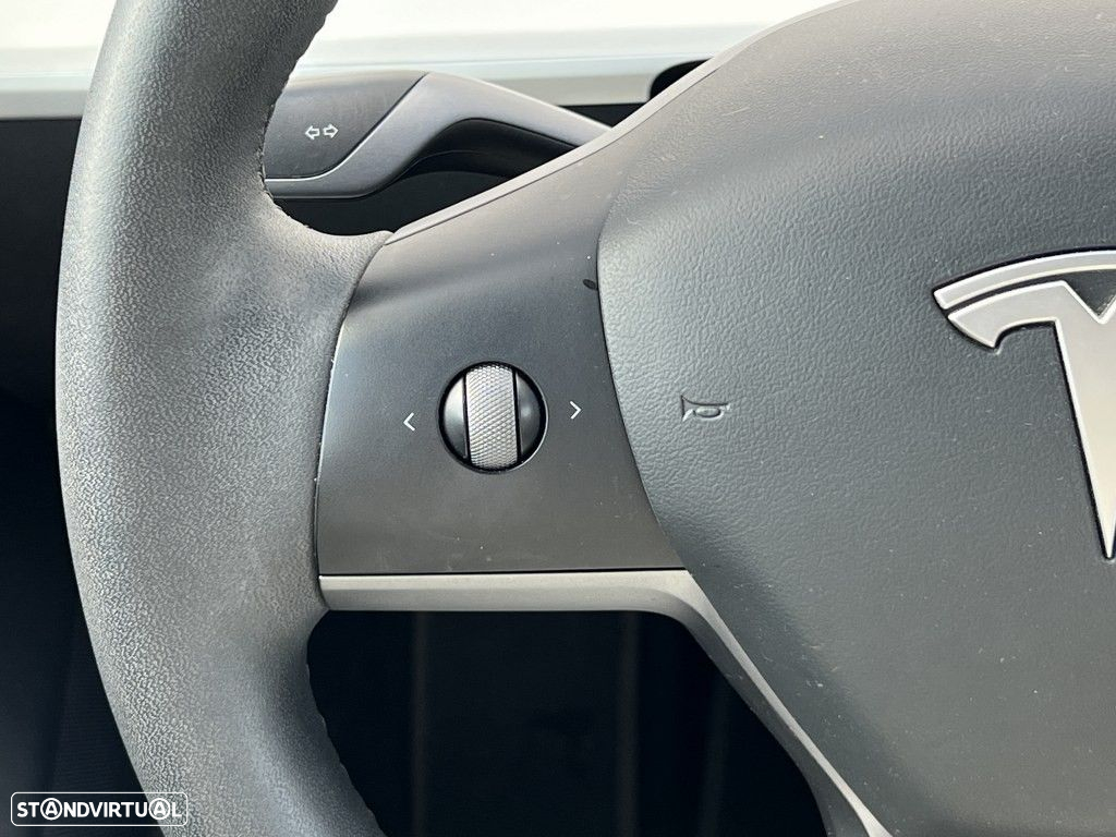 Tesla Model 3 Long Range Tração Traseira - 9
