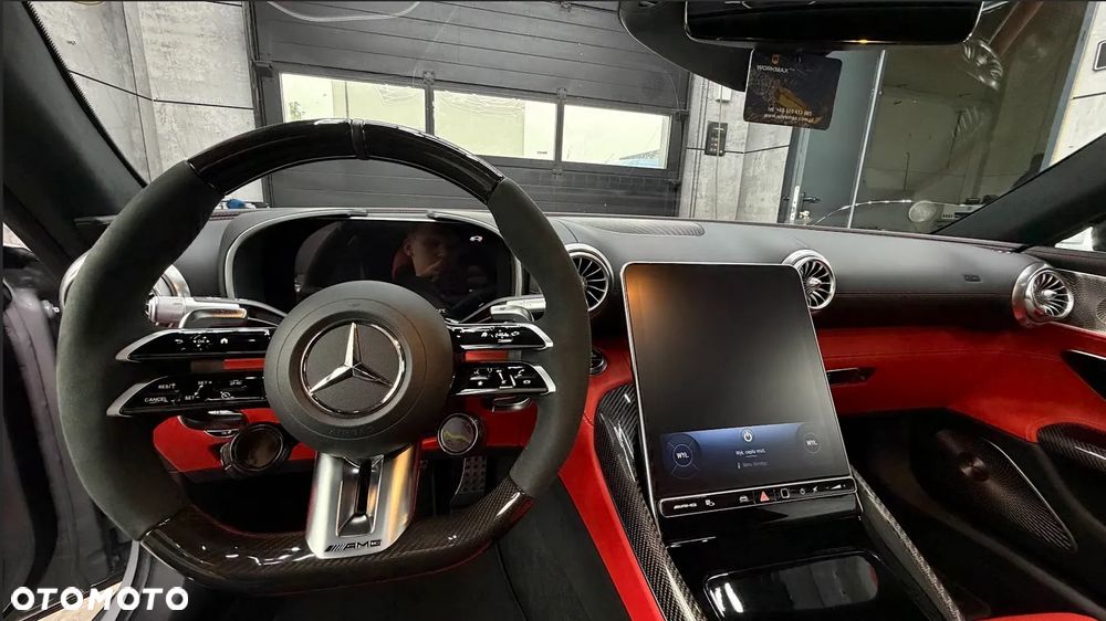 Mercedes-Benz AMG GT - 10
