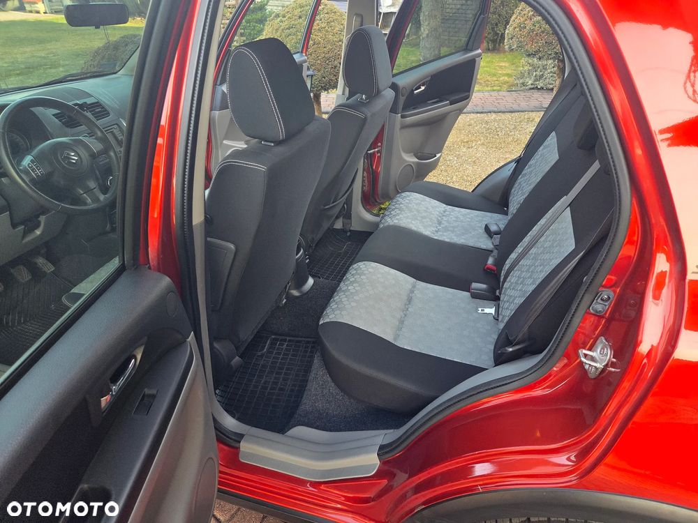 Suzuki SX4 1.6 VVT 4x2 Style - 10