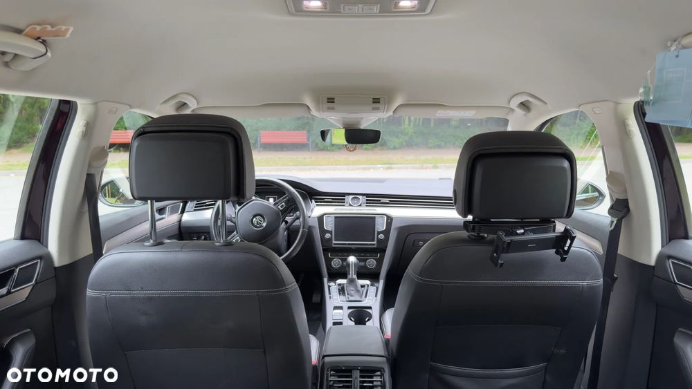 Volkswagen Passat Variant - 26