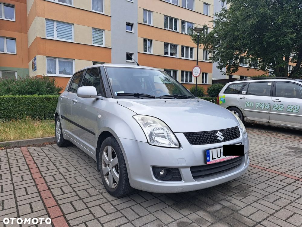 Suzuki Swift 1.5 GLX / Comfort - 2