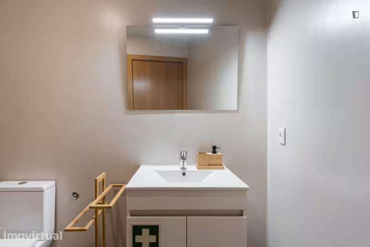 Apartamento com 1 quartos - localizado em São Mamede de Infesta Porto - Grande imagem: 3/14