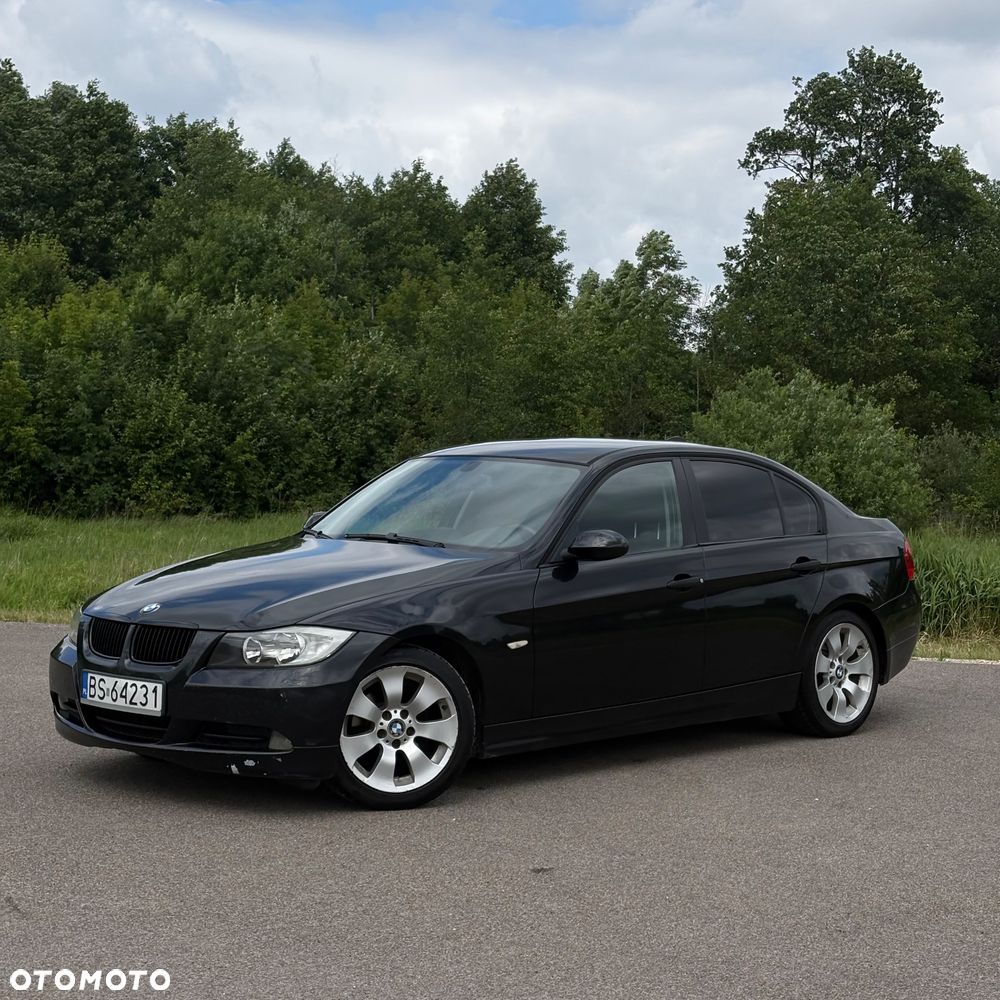 BMW Seria 3 320i - 1