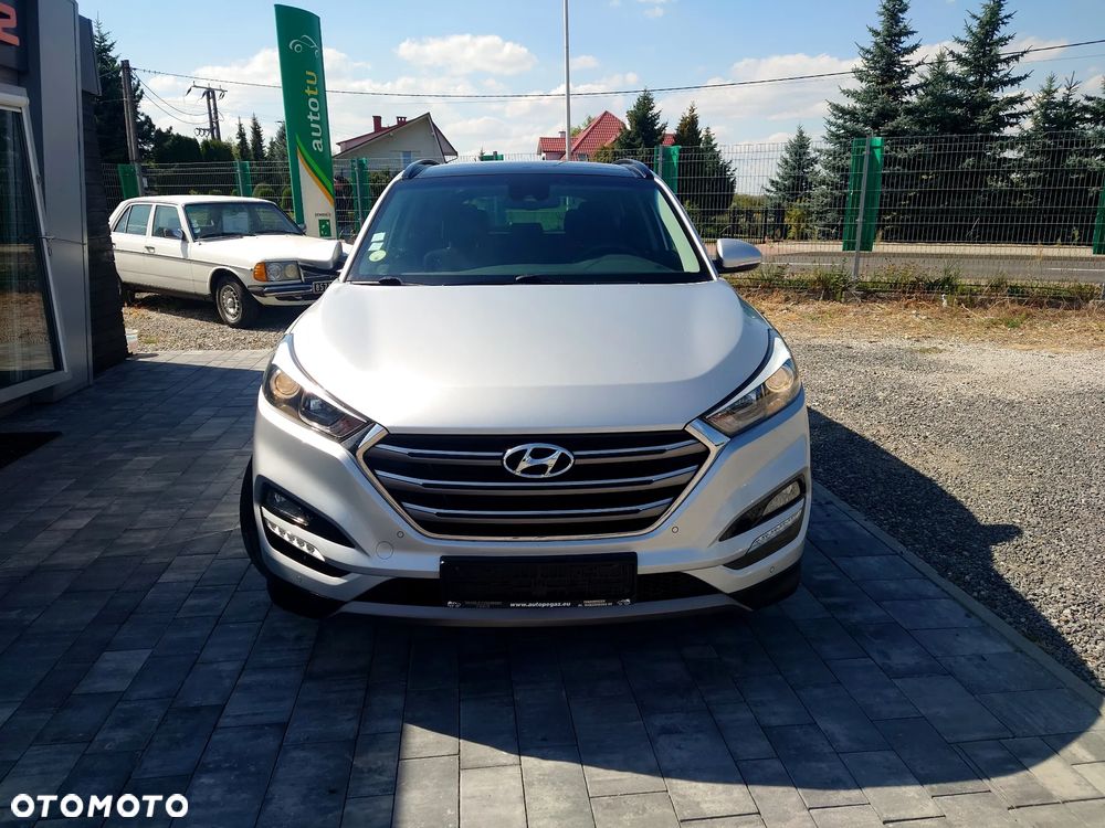 Hyundai Tucson 1.7 CRDI BlueDrive Style 2WD - 7