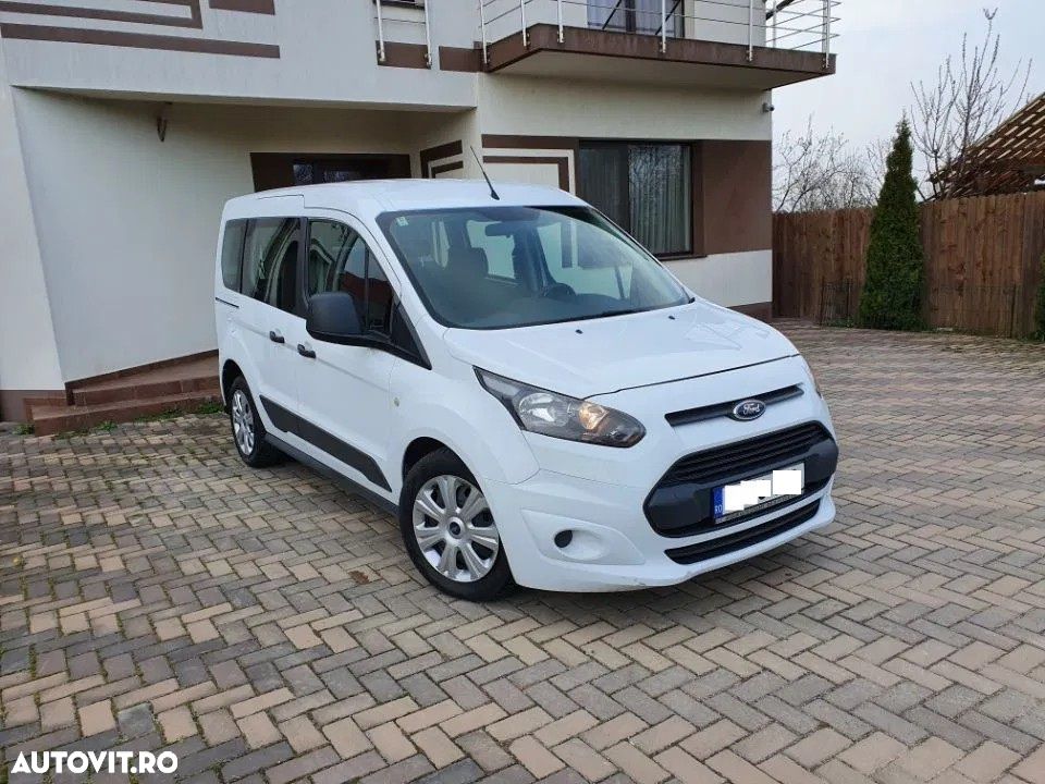 Ford Tourneo Connect - 3