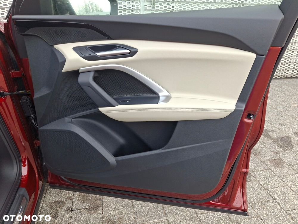 Audi Q5 Sportback - 15