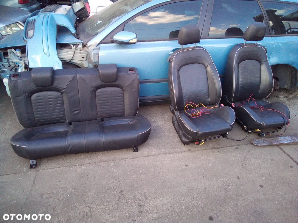 Fotele Fiat Grande Punto 3 Drzwiowy Komplet - 1