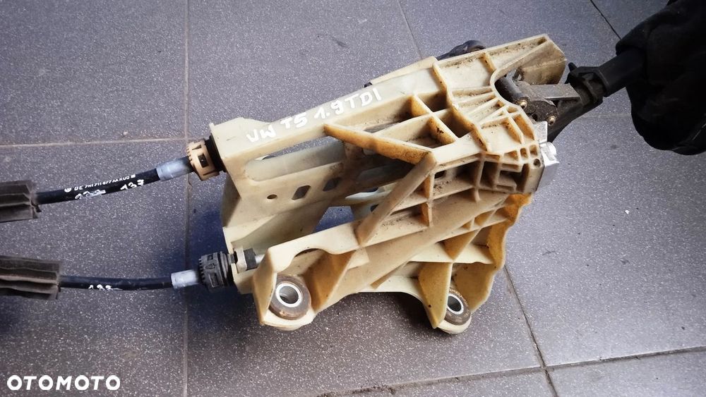 Wybierak Lewarek Linki Biegów VW Transporter T5 - 2