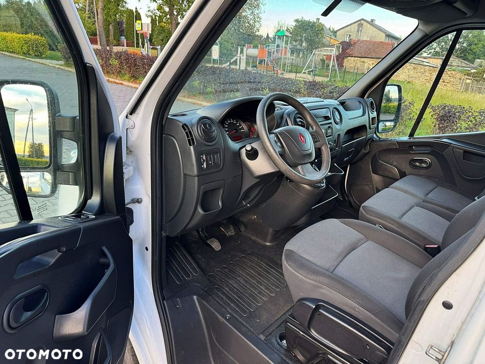 Renault Master - 16