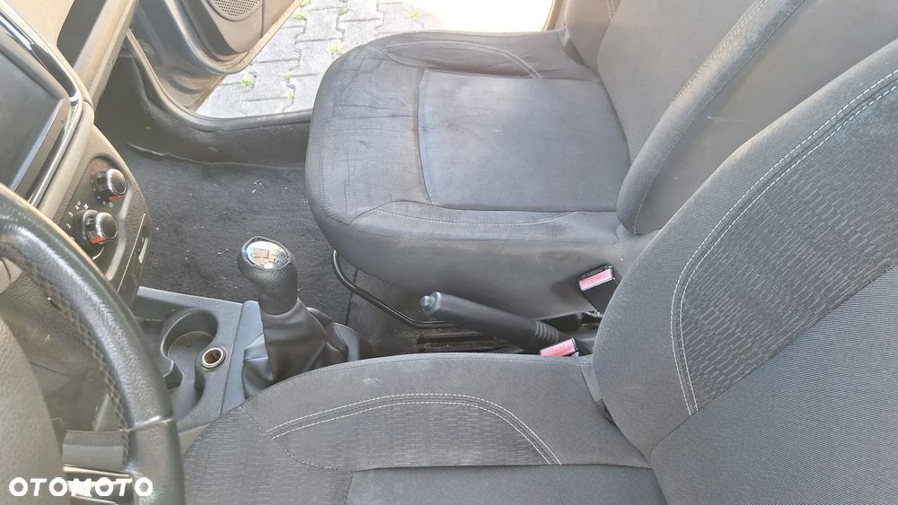 Dacia Lodgy 1.2 TCe Laureate - 7