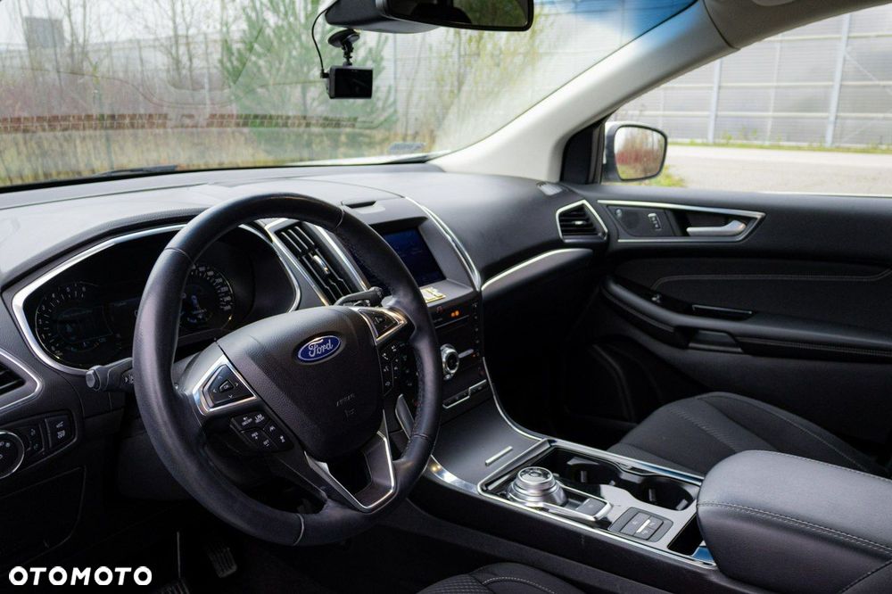 Ford Edge - 16
