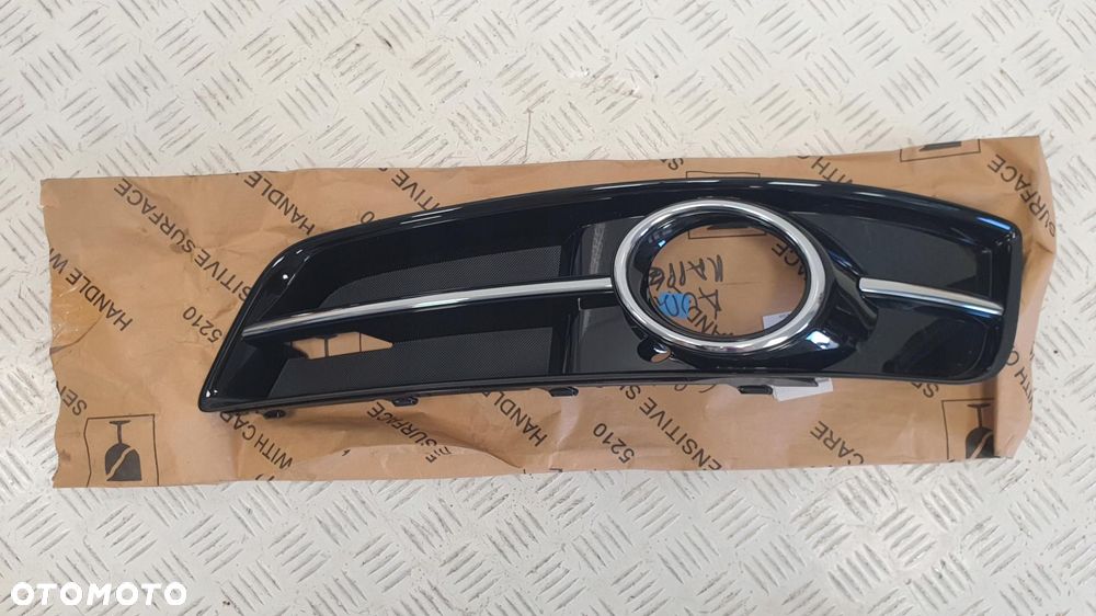 Audi A3 8P LIFT Kratka zderzaka przód lewa 8p0807681aa - 1