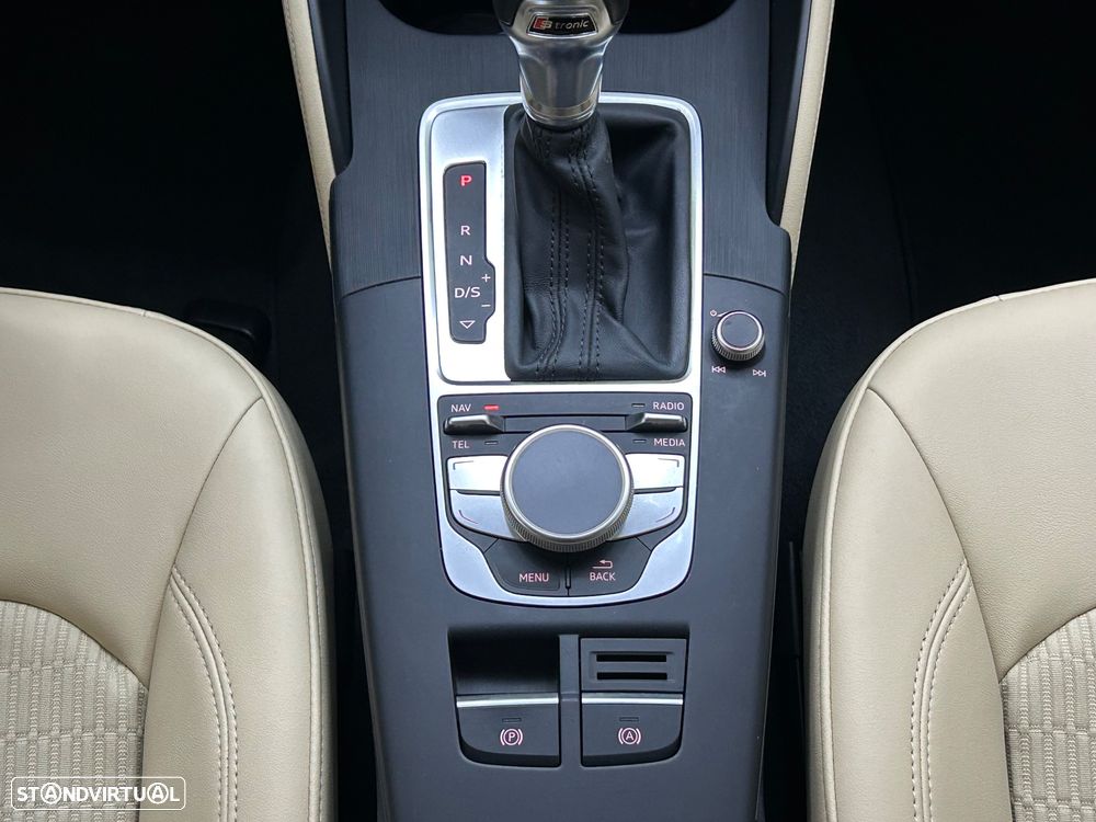 Audi A3 Sportback 1.4 TFSI cylinder on demand ultra S t Ambiente - 17